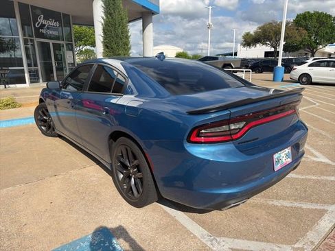 Used 2023 Dodge Charger SXT w/ Blacktop Package image 13