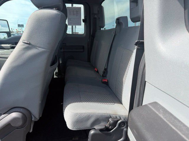 Used 2015 Ford F250 XLT w/ XLT Interior Package AWD/4WD image 14