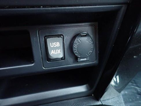 Used 2019 Toyota 4Runner TRD Off-Road Premium AWD/4WD image 22
