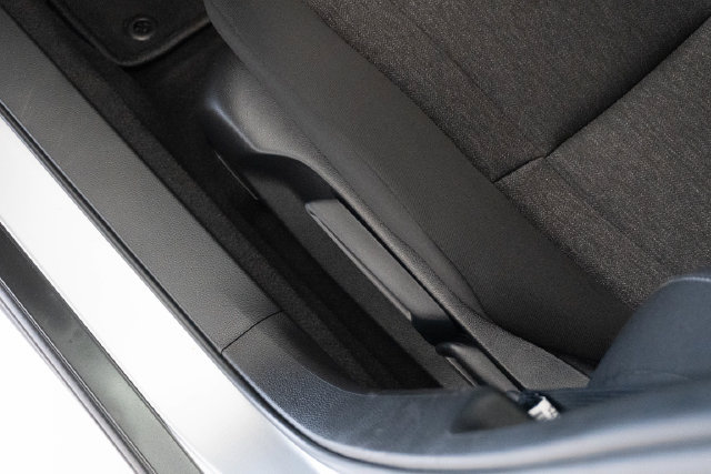 Certified 2025 Honda Accord LX image 4