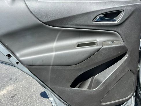 Certified 2024 Chevrolet Equinox LT FWD image 33