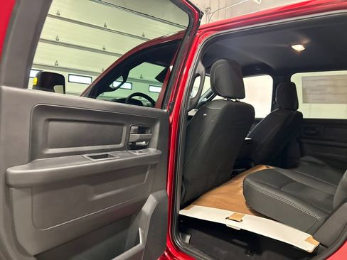 New 2026 RAM 2500 Tradesman AWD/4WD image 30
