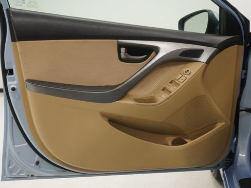 Used 2012 Hyundai Elantra GLS w/ Preferred Pkg 3 FWD image 14