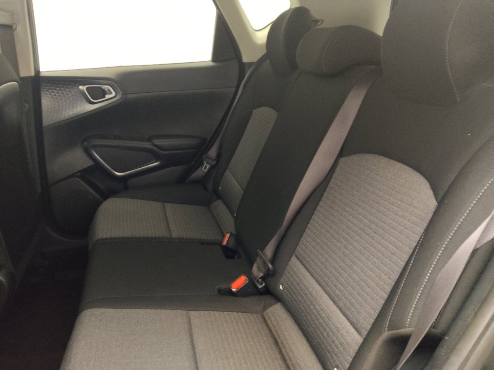 Used 2021 Kia Soul S FWD image 18