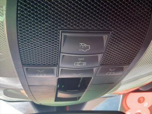 Used 2008 Mercedes-Benz C 300 Sport 4MATIC image 27