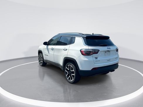 Used 2020 Jeep Compass Limited w/ Advanced Safety Group AWD/4WD image 7