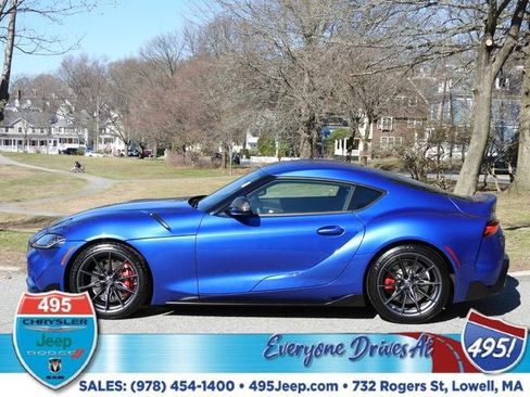 Used 2026 Toyota Supra Premium image 2