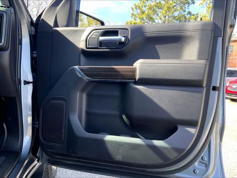 Used 2021 Chevrolet Silverado 1500 LT image 23