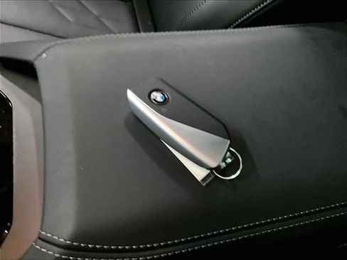 Certified 2025 BMW X3 xDrive30i w/ Convenience Package image 13