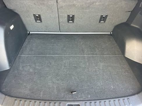 Used 2025 Chevrolet Equinox LT w/ Convenience Package II FWD image 18