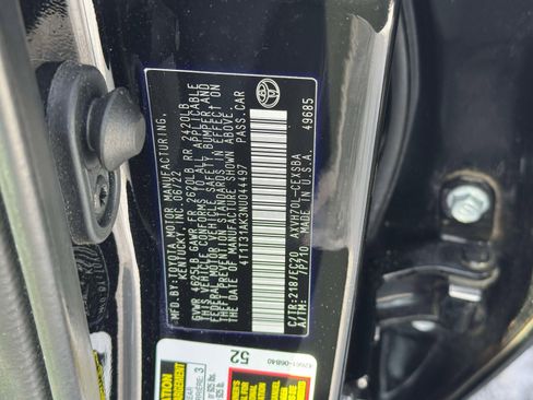 Certified 2022 Toyota Camry SE w/ Convenience Package image 16