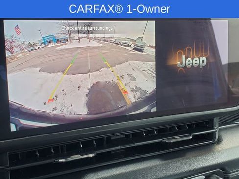 Used 2024 Jeep Wrangler Unlimited Rubicon image 26