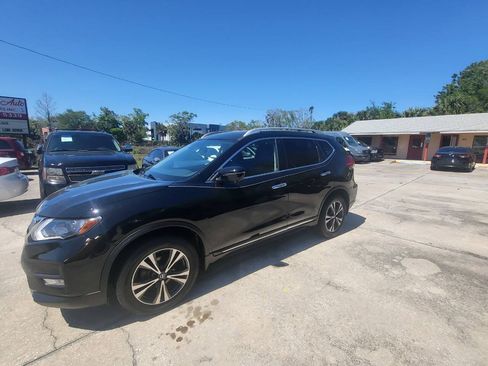 Used 2017 Nissan Rogue SL AWD/4WD image 39