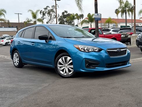 Used 2018 Subaru Impreza 2.0i image 2