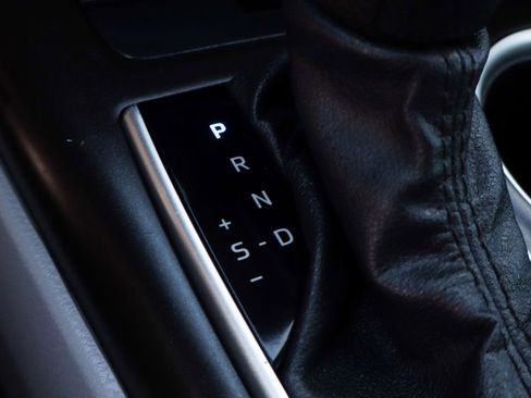 Used 2023 Toyota Camry LE image 36