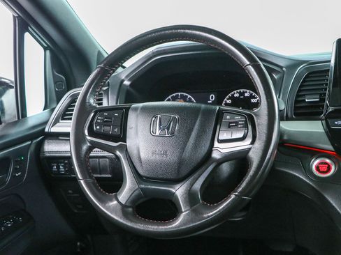 Used 2025 Honda Odyssey Sport-L image 12