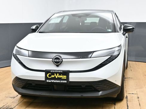 Used 2026 Nissan Leaf SV+ w/ Floor Mat Package (SV+) FWD image 5