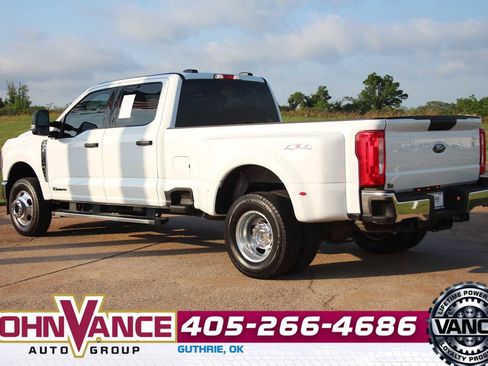 Used 2025 Ford F350 XLT AWD/4WD image 8