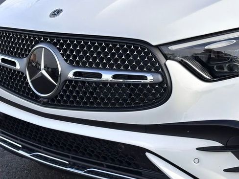New 2026 Mercedes-Benz GLC 300 4MATIC image 5