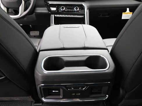 New 2026 GMC Sierra 2500 Denali w/ Denali Reserve Package image 22