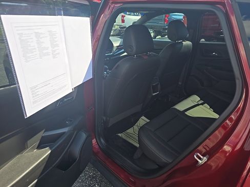 Certified 2024 Chevrolet Trax RS w/ Driver Confidence Package image 14