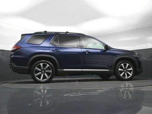 Certified 2023 Honda Pilot Elite image 30