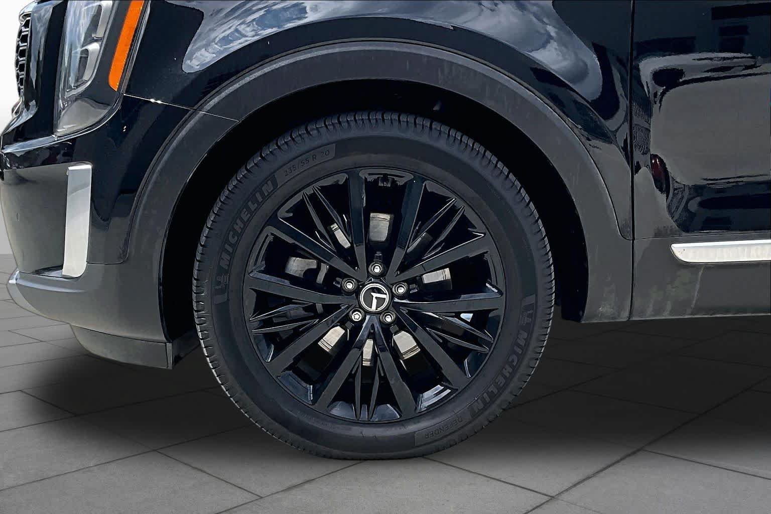 Used 2020 Kia Telluride SX w/ SX Prestige Package AWD/4WD image 10