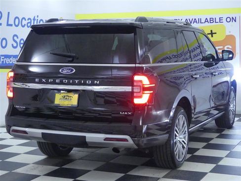 Used 2022 Ford Expedition Max Limited AWD/4WD image 8