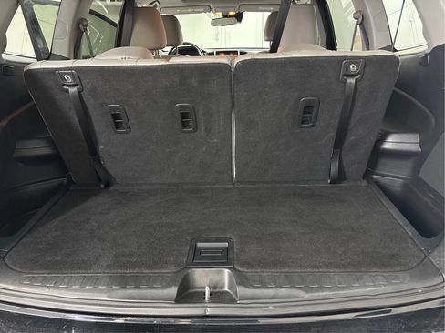Used 2016 Honda Pilot Touring image 16
