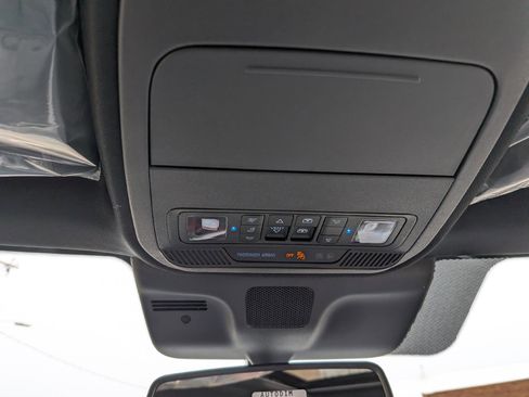 New 2026 Ford Expedition Tremor image 25