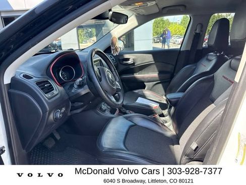 Used 2019 Jeep Compass Trailhawk AWD/4WD image 6