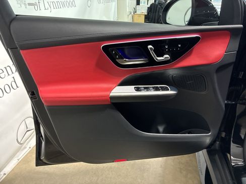 New 2026 Mercedes-Benz GLC 43 AMG 4MATIC image 9