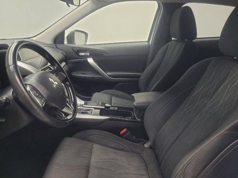 Used 2020 Mitsubishi Eclipse Cross SE image 17