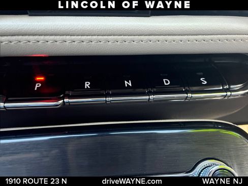 Certified 2022 Lincoln Nautilus Reserve AWD/4WD image 22