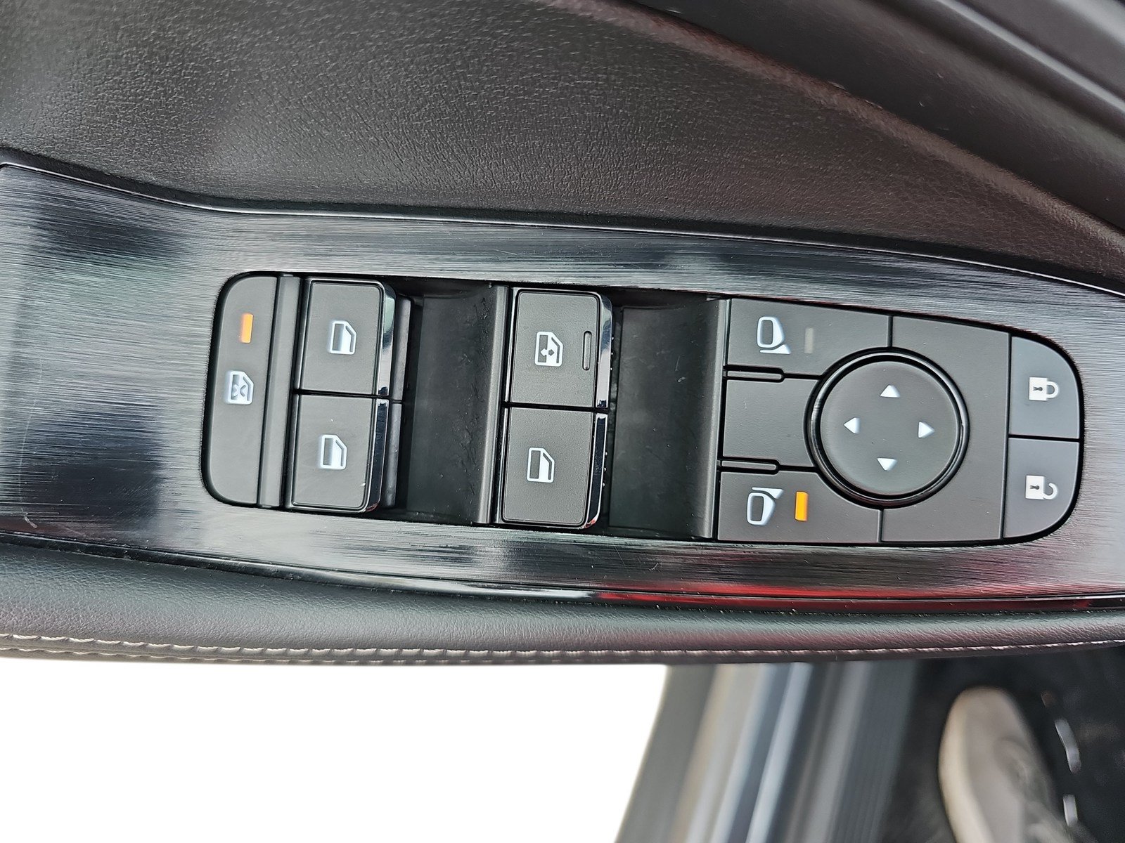 Used 2026 Nissan Rogue SV FWD image 24