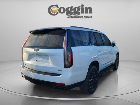 Used 2021 Cadillac Escalade Sport image 5