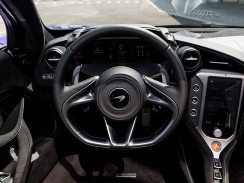 New 2026 McLaren 750S Spider RWD image 54