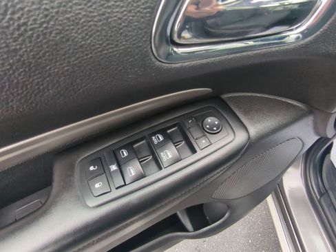 Used 2017 Dodge Durango SXT w/ Quick Order Package 23B AWD/4WD image 13
