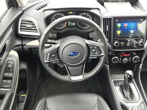 Used 2023 Subaru Forester Limited AWD/4WD image 2