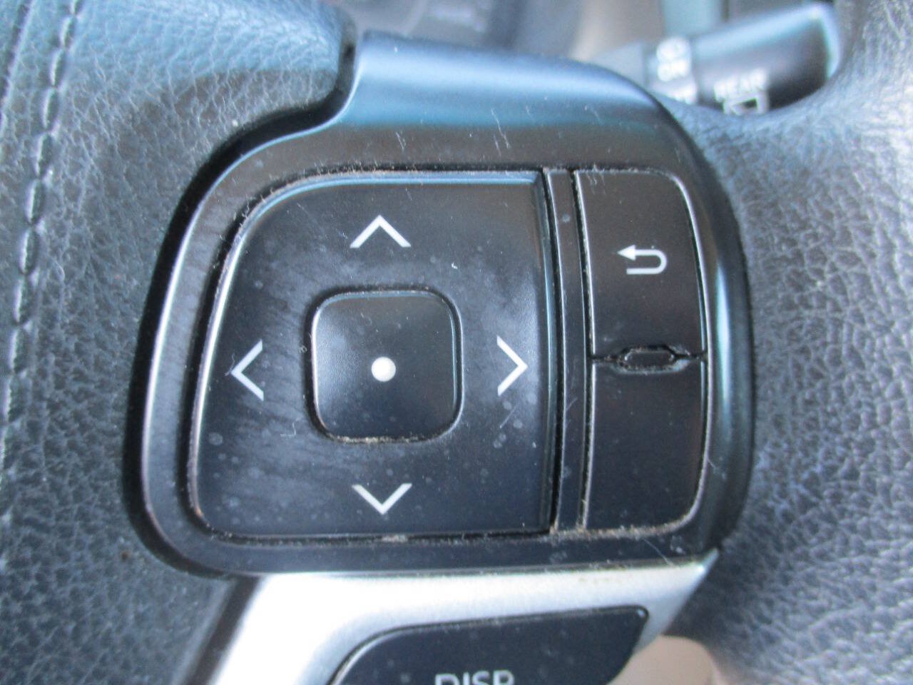 Used 2017 Toyota Sienna LE FWD image 31