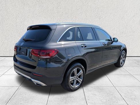 Used 2022 Mercedes-Benz GLC 300 image 3