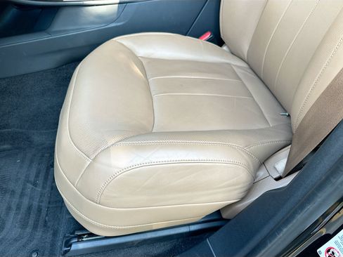 Used 2023 Land Rover Range Rover Sport SE image 21