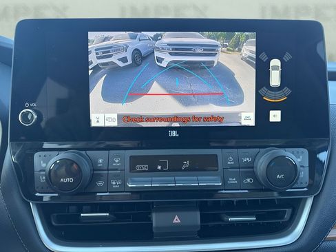 Used 2025 Toyota Grand Highlander AWD image 20