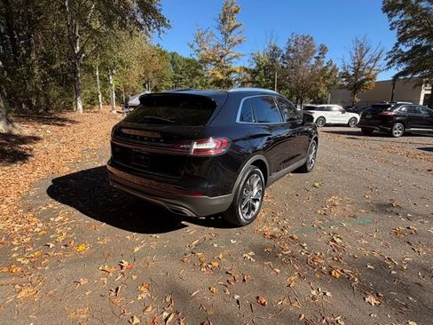 Certified 2022 Lincoln Nautilus Reserve w/ Equipment Group 201A image 18