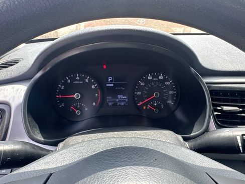 Used 2023 Kia Rio LX FWD image 12