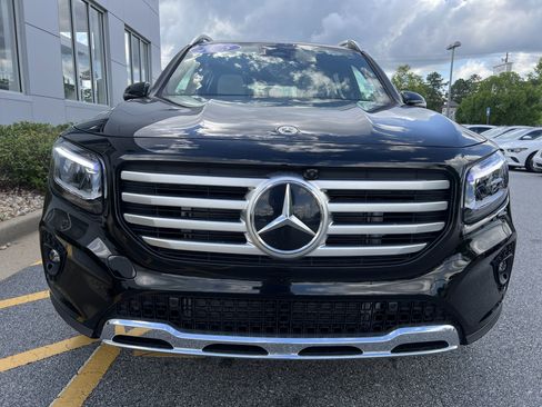 Used 2025 Mercedes-Benz GLB 250 image 5