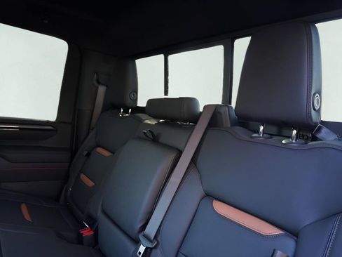 New 2026 GMC Sierra 2500 AT4 w/ AT4 Premium Plus Package image 23