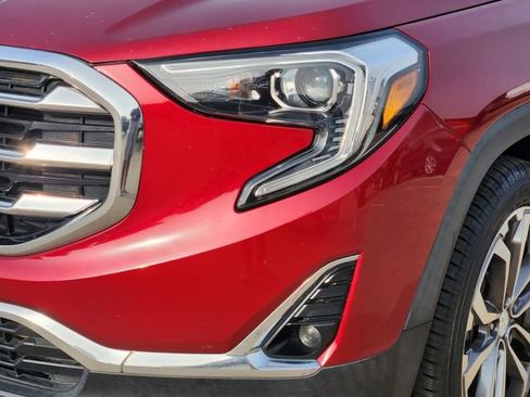 Used 2019 GMC Terrain SLT FWD image 17