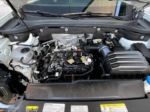 Certified 2024 Volkswagen Atlas SE image 58