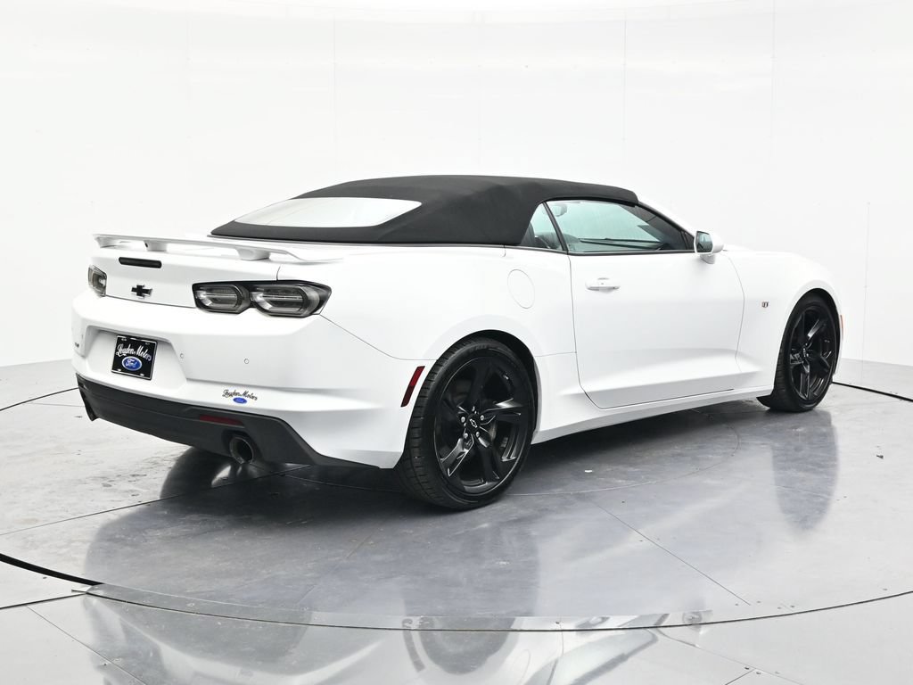 Used 2020 Chevrolet Camaro SS RWD image 5